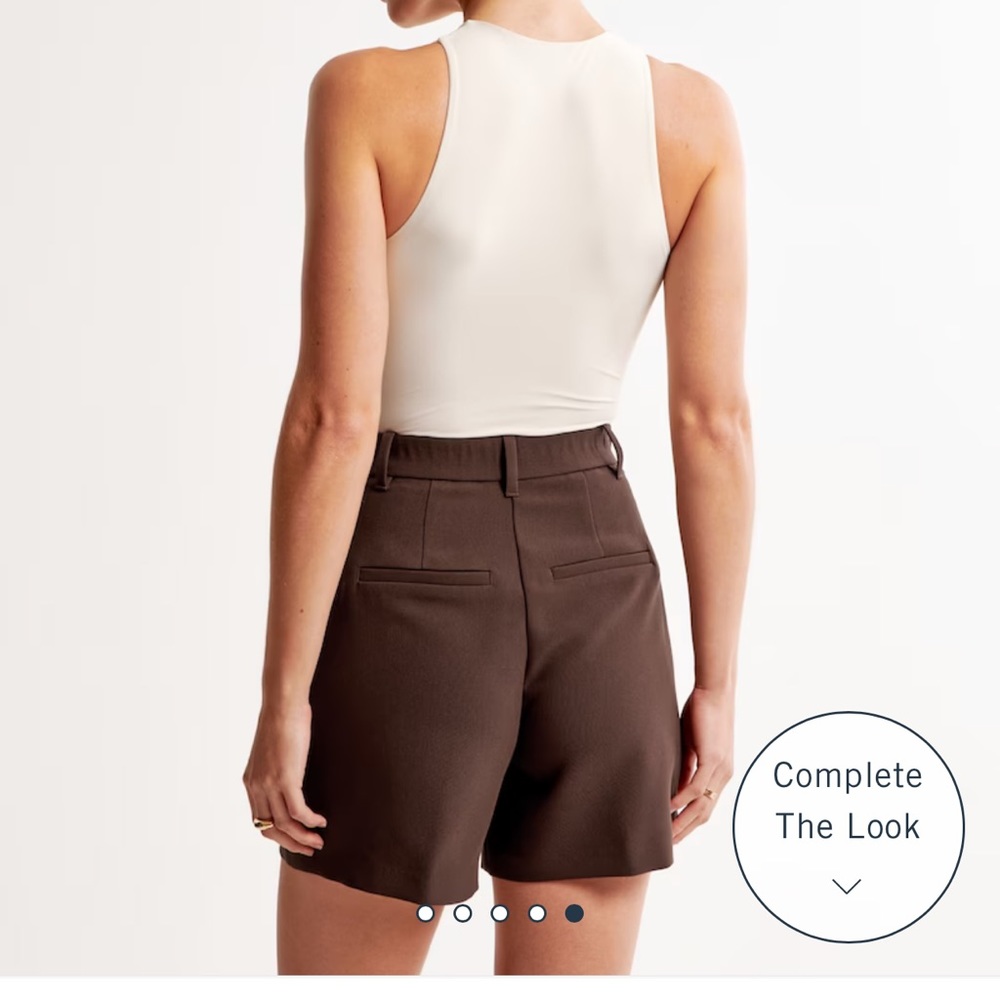 Abercrombie & Fitch High-Waist Brown Tailored Shorts - Picture 3 of 6